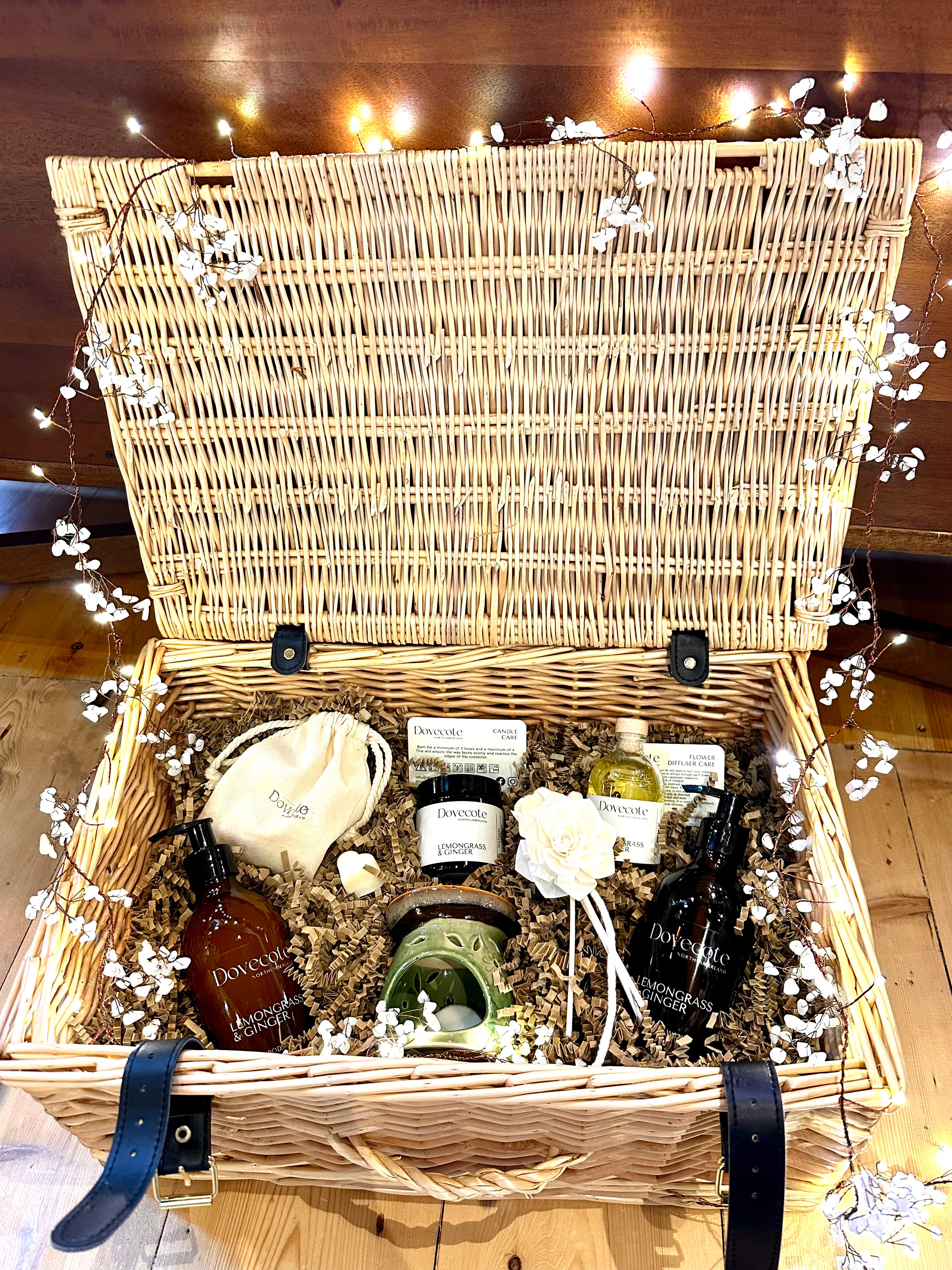 Deluxe Wicker Hamper Maxi